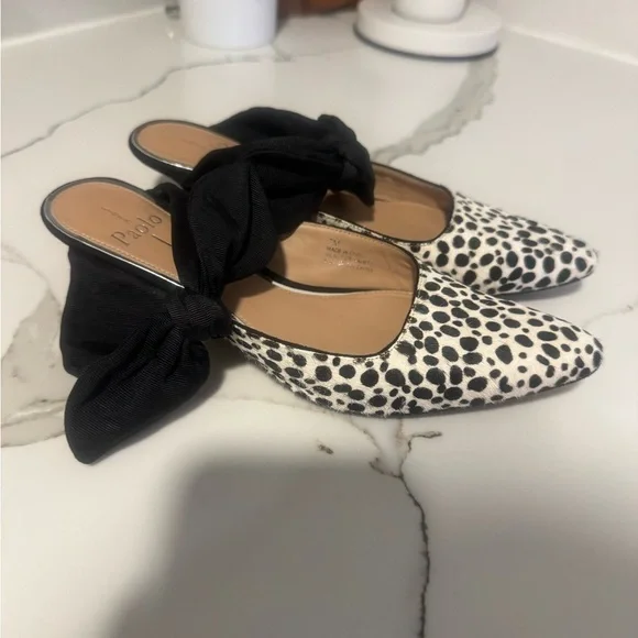 Paolo Monochrome Polka Dot Mules with Bow - Picture 2 of 6